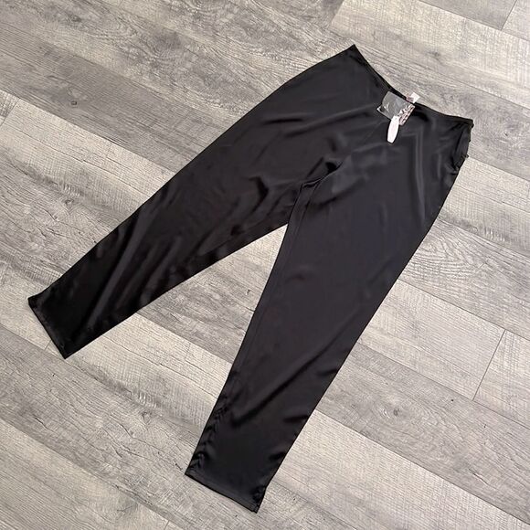 Victoria’s Secret 100% pure silk black pants pajama Sz Small nwt
